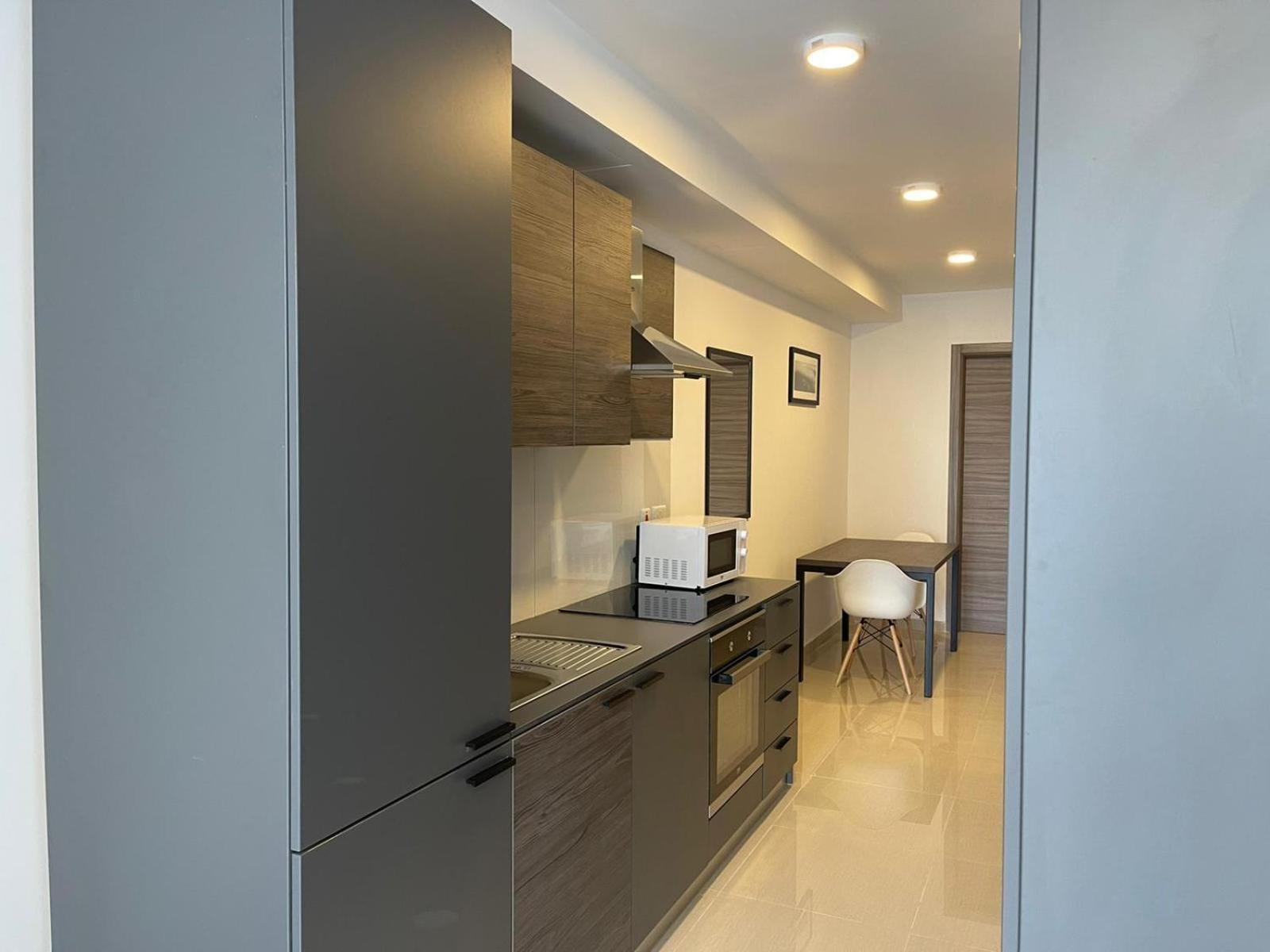 Valletta View Apartments By St Hotels Gzira Esterno foto