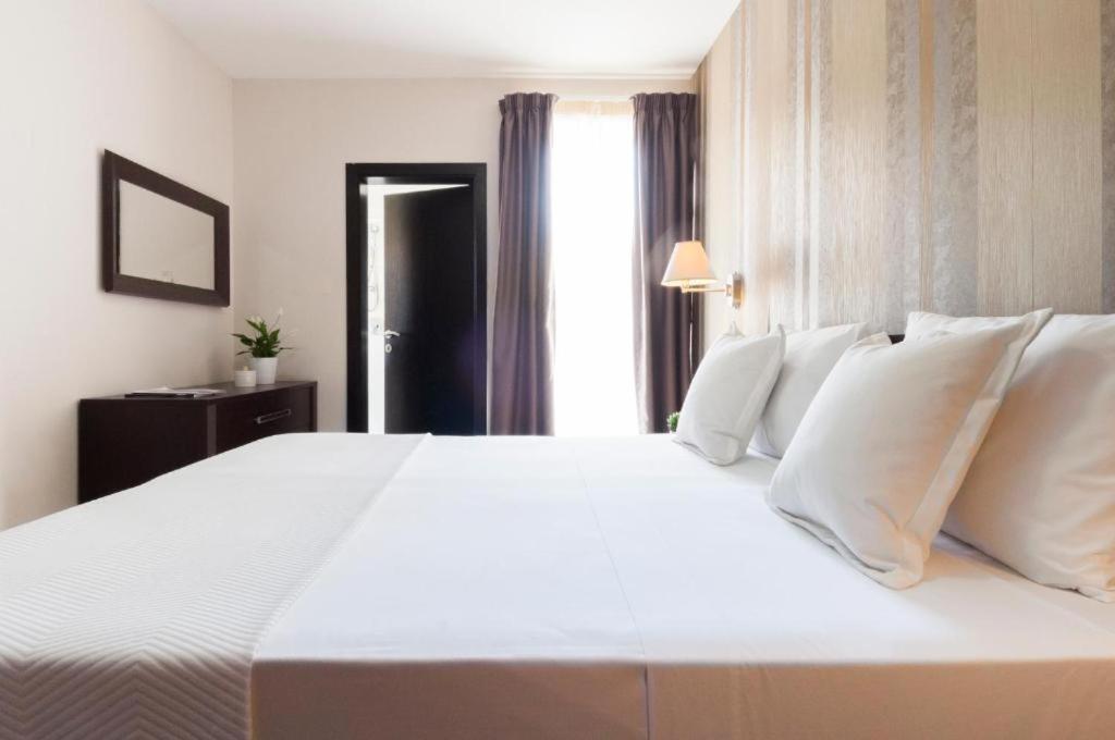 Valletta View Apartments By St Hotels Gzira Esterno foto