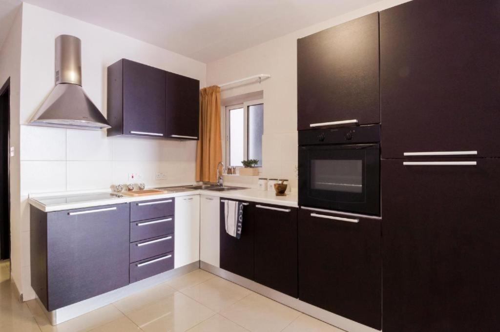 Valletta View Apartments By St Hotels Gzira Esterno foto