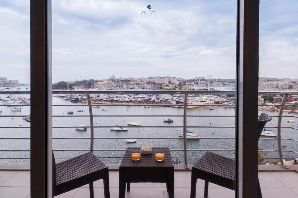 Valletta View Apartments By St Hotels Gzira Esterno foto